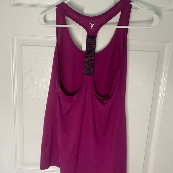 Old Navy Workout Tank - Picture 2 of 2